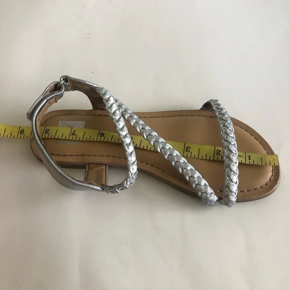 DV Dolce Vita Cassie Girls Silver Iridescent. Braided Straps Sandal Size 2